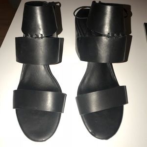 Rebecca Minkoff Size 8.5 Black Heels 👠